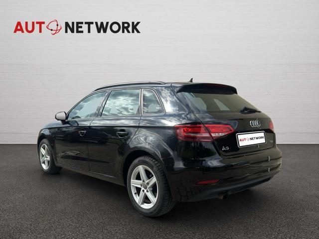 AUDI A3 SPB 1.6 TDI 116 CV Business | Tetto
