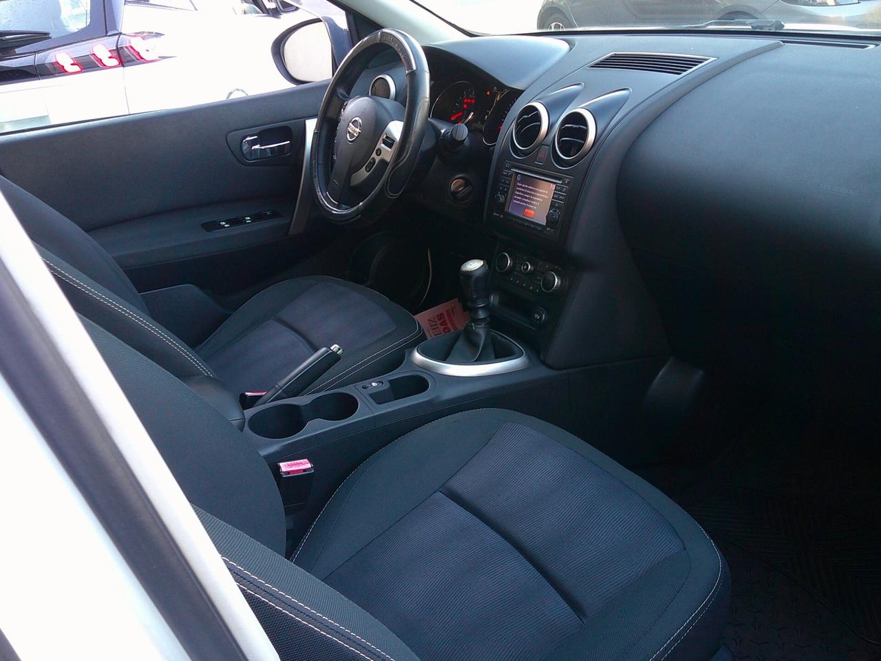 Nissan Qashqai 1.5 dCi DPF Tekna