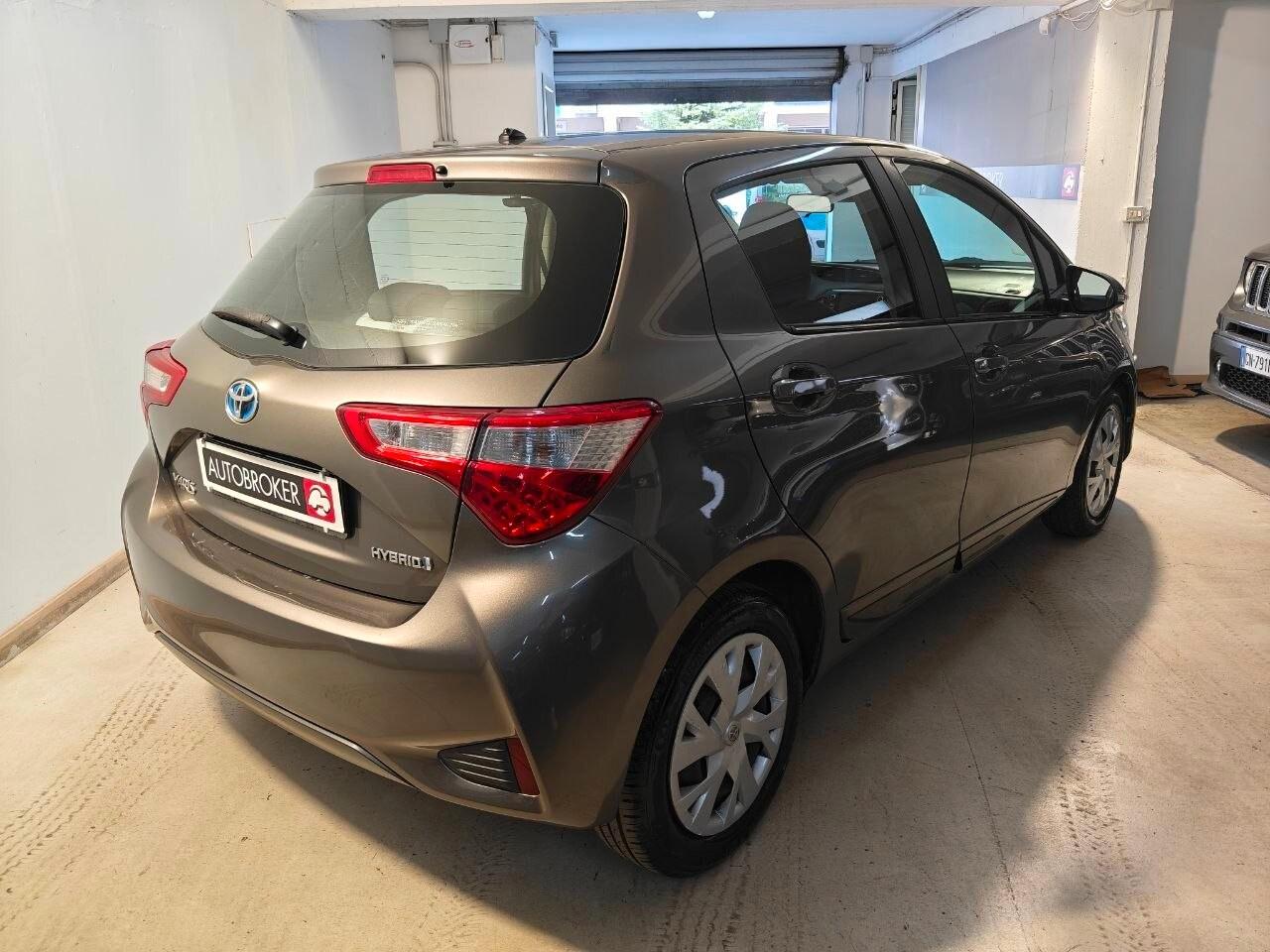 TOYOTA Yaris 3ª serie Yaris 1.5 Hybrid 5 porte...
