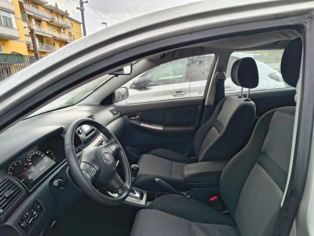 TOYOTA Corolla 1.4 D-4D M-MT 5 porte Sol ESP