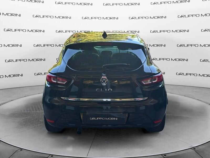 Renault Clio 0.9 TCE 75cv MOSCHINO INTENS