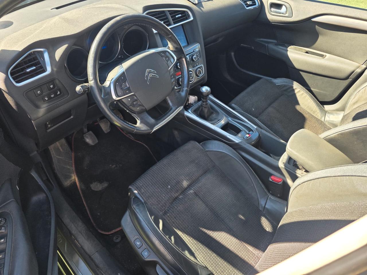 Citroen C4 1.6 HDi 90 Seduction euro 5.
