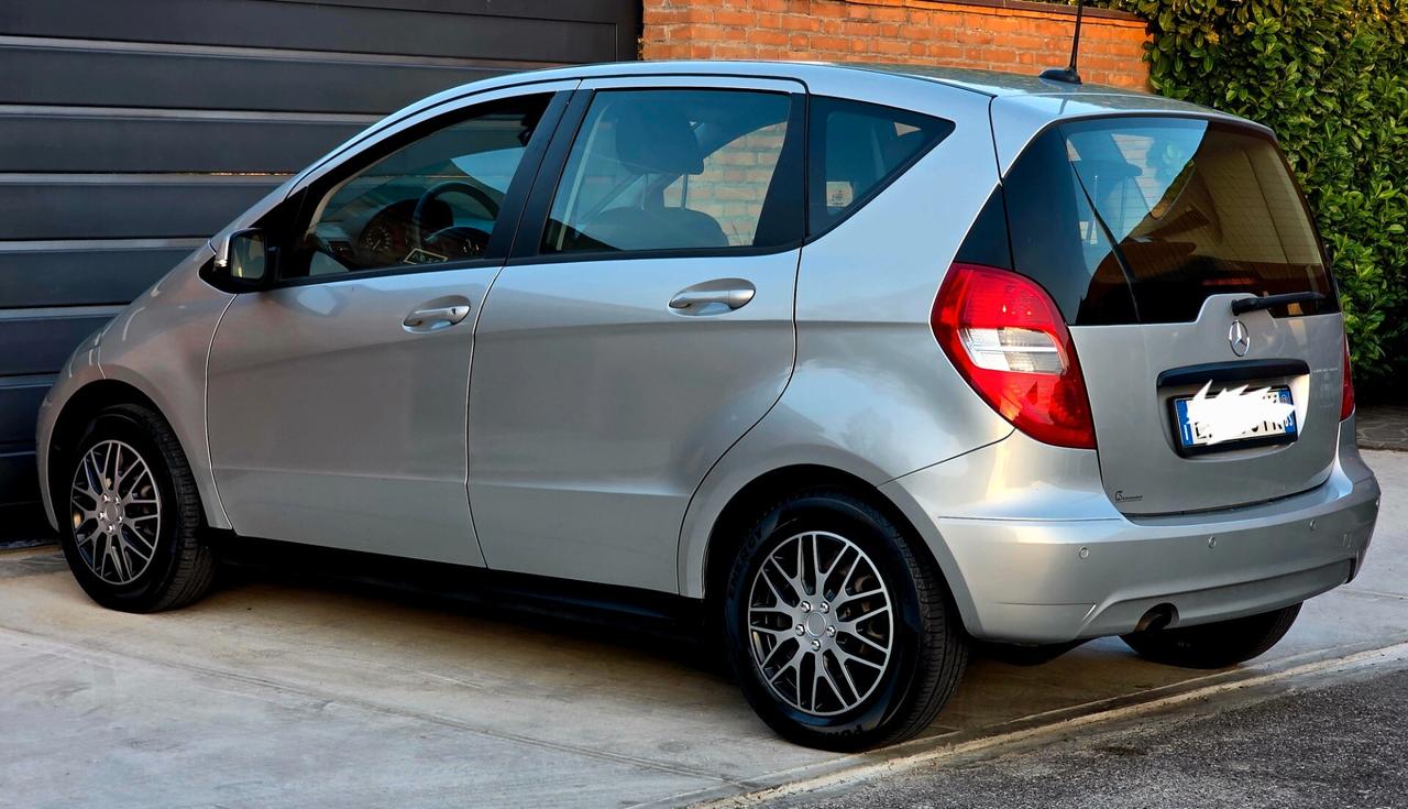Mercedes-benz a Special Edition Sport neopatentati benzină
