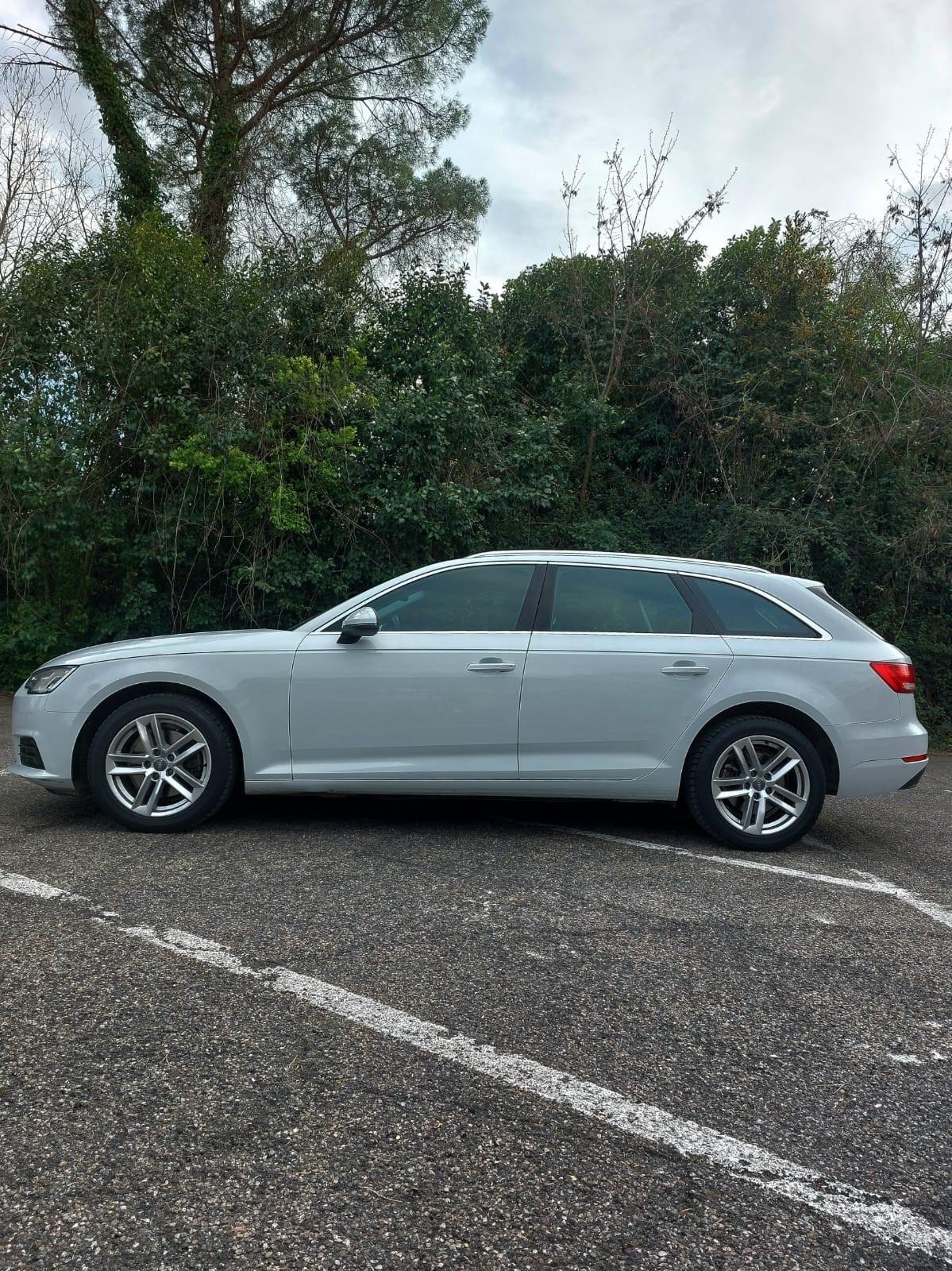 Audi A4 Avant 2.0 TDI 150 CV ultra S tronic