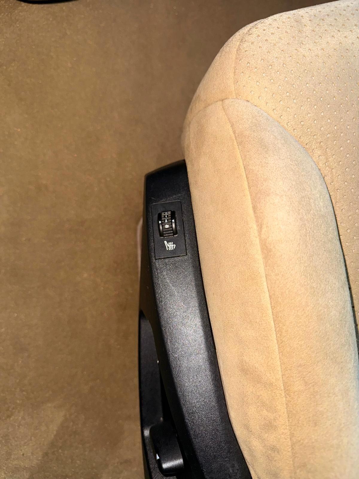 N. 2 MONOVOLUME Fiat Ulysse 2.0 MJT 136 CV Emotion 7 POSTI + LANCIA PHEDRA 6 POSTI