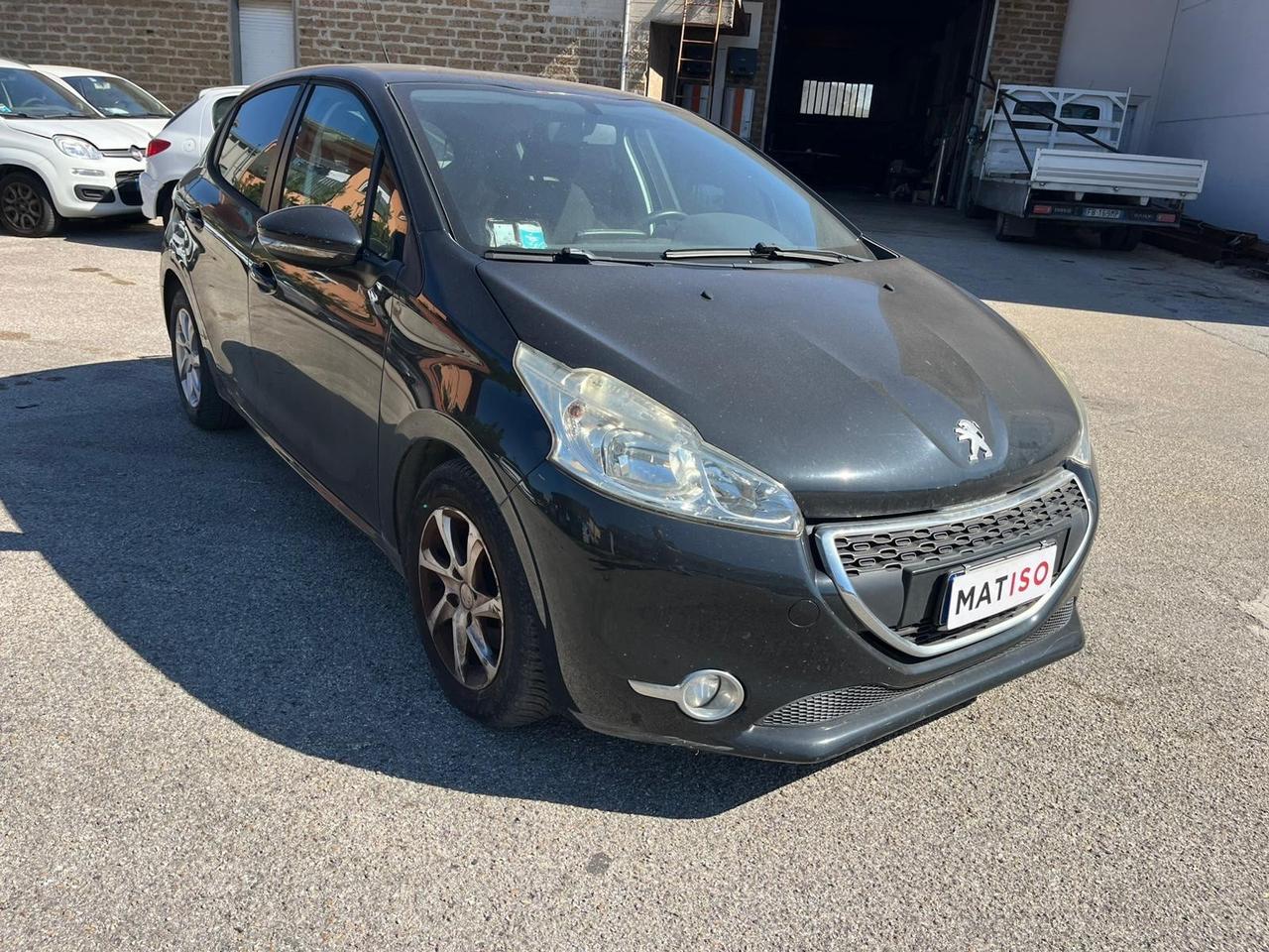 Peugeot 208 1.2 VTi 5p allure ( LEGGERE )