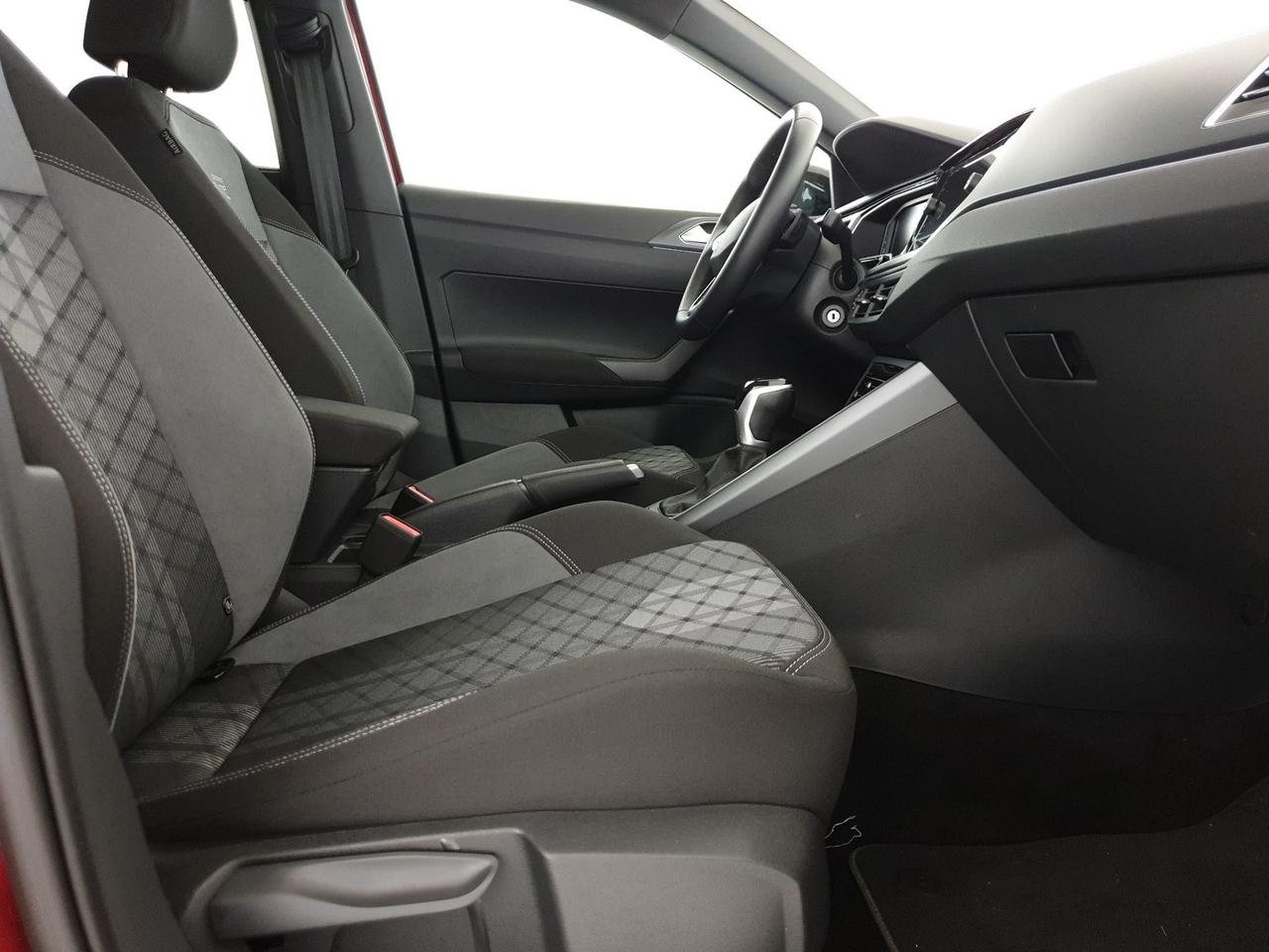 Volkswagen Taigo 1.5 tsi r-line 150cv dsg