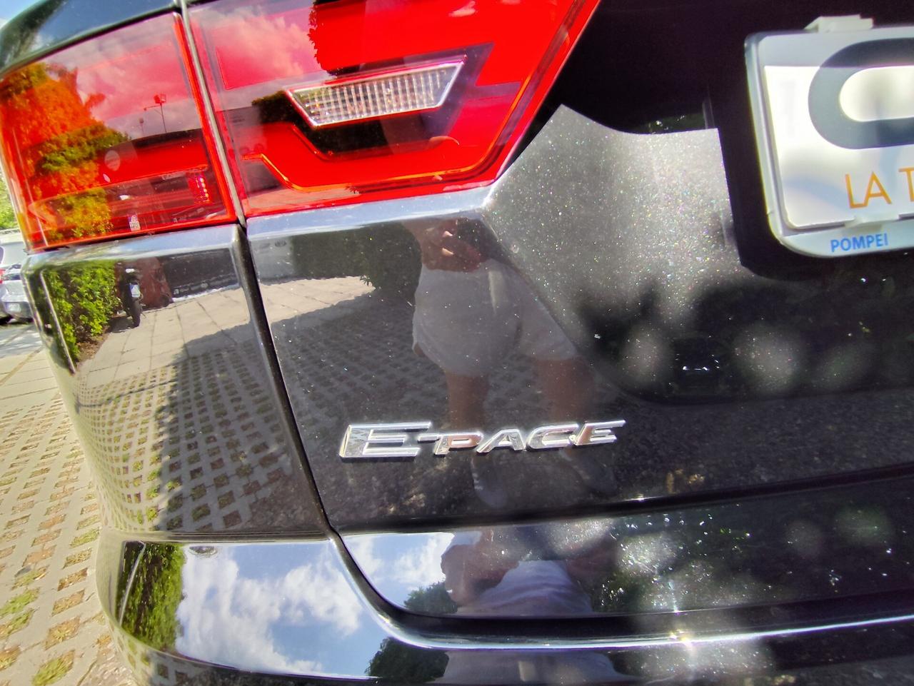 JAGUAR E-Pace (X540) E-Pace 2.0D 180 CV A...