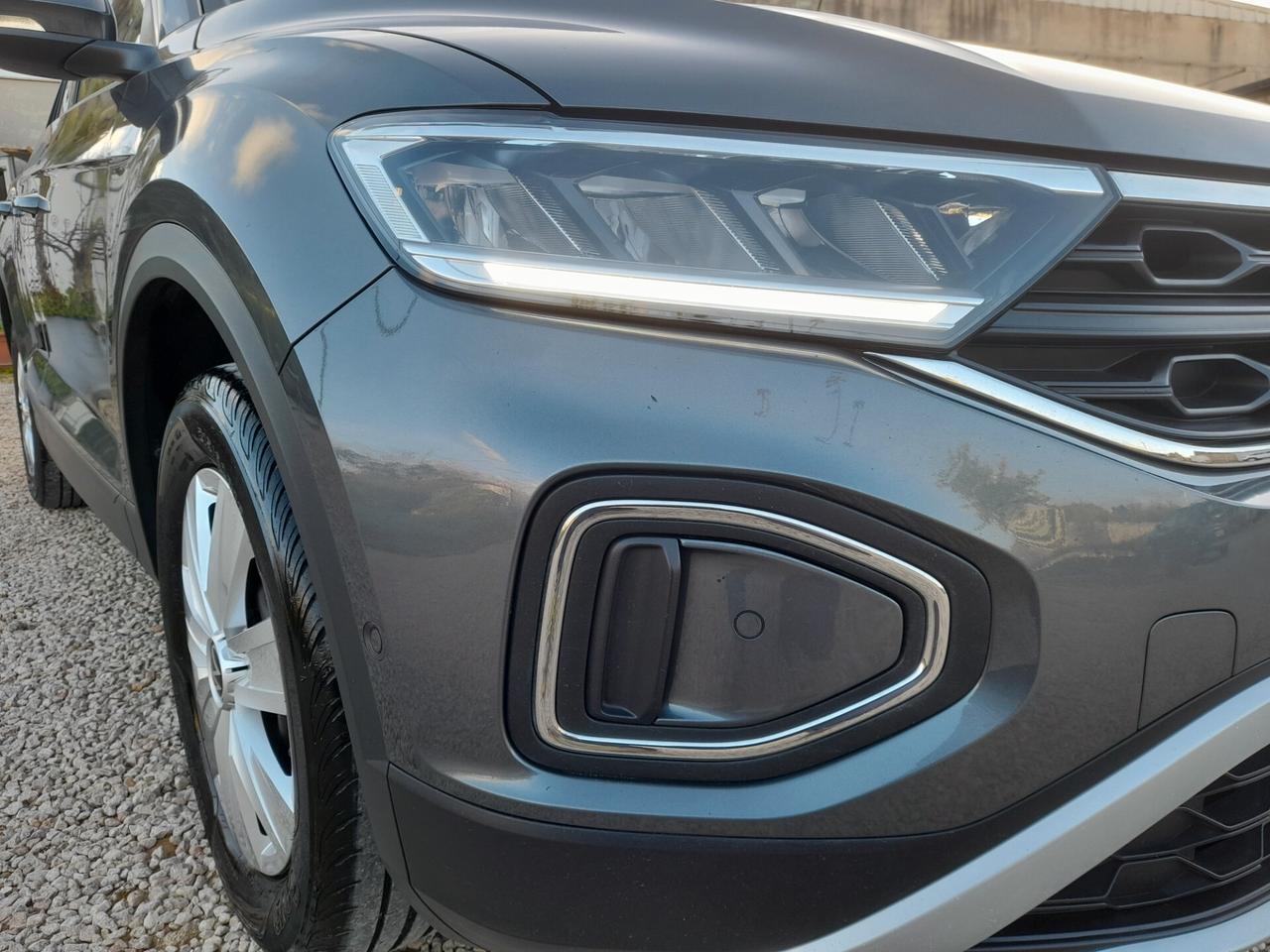 Volkswagen T-Roc 1.0 TSI anno 2022 solo 85.000km