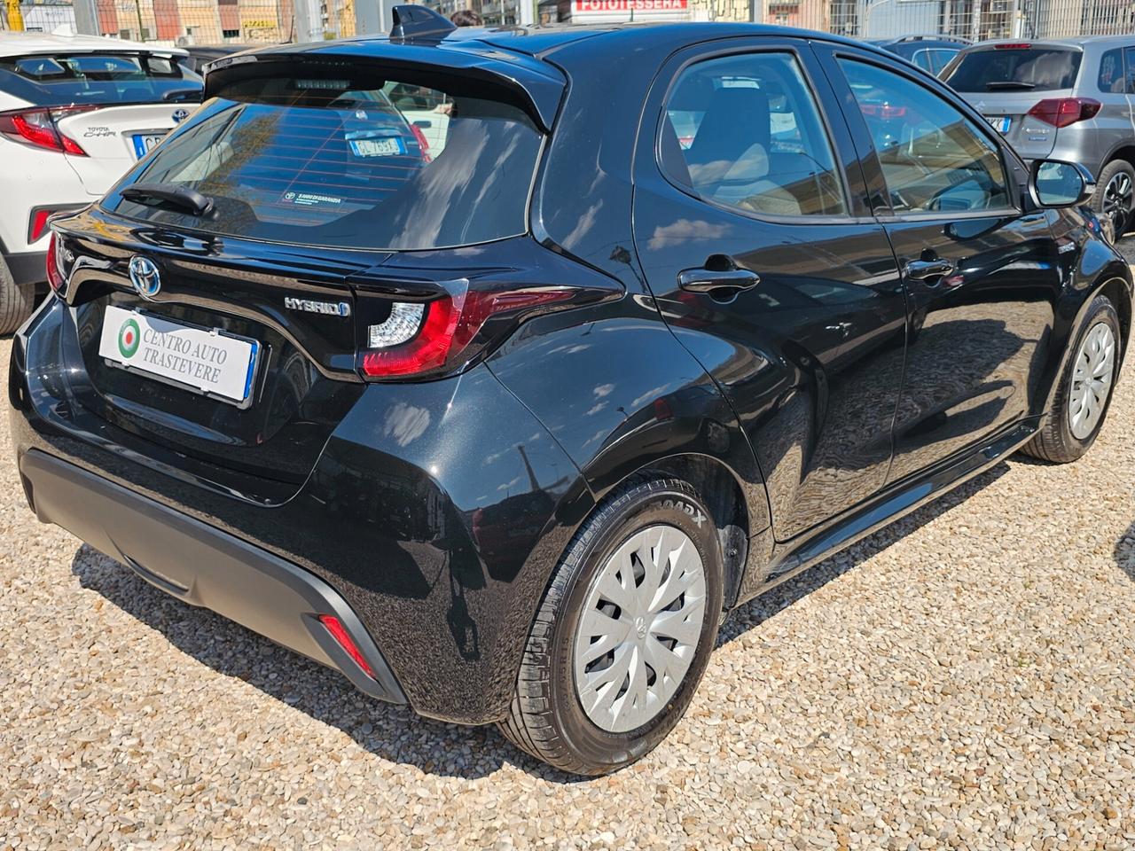 Toyota Yaris 1.5 Hybrid 5 porte Business