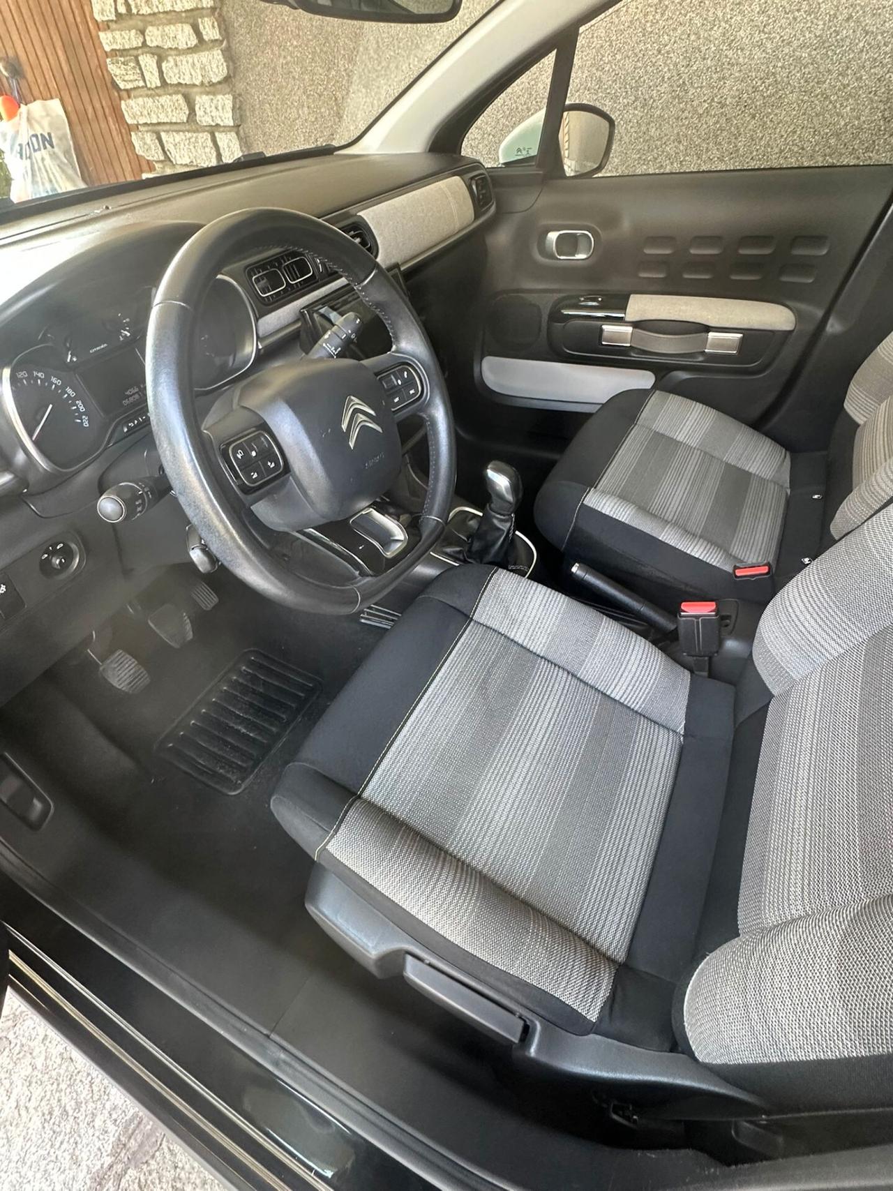 Citroen C3 PureTech 82 Shine