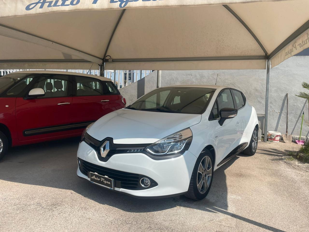 Renault Clio 1.2 75CV 5 porte Costume National