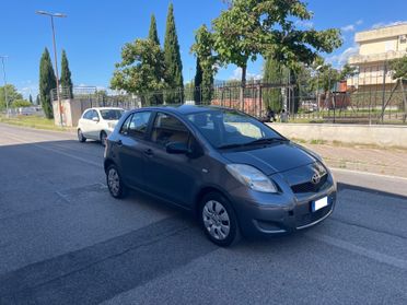 Toyota Yaris 1.0 Benzina 5 porte