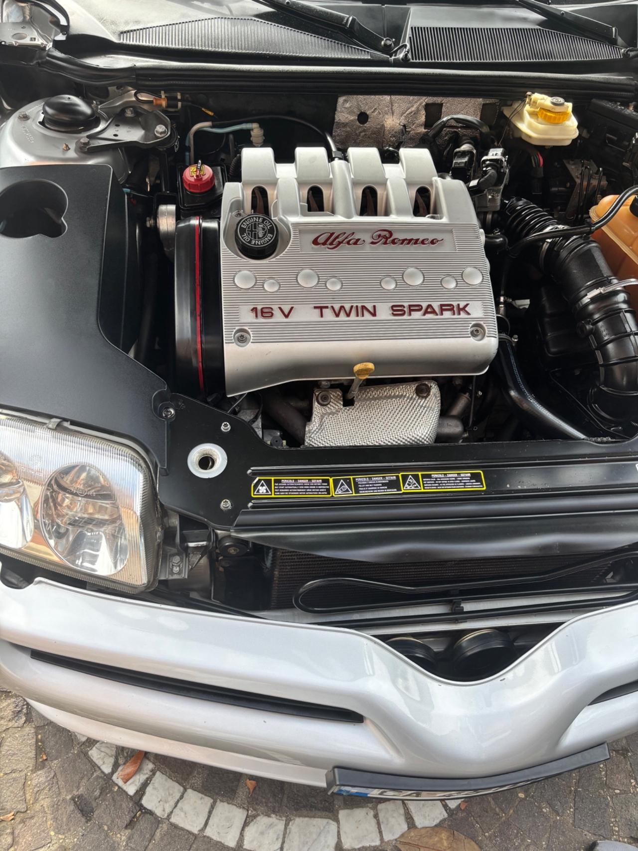 Alfa Romeo GTV 2.0i 16V Twin Spark cat L Cup