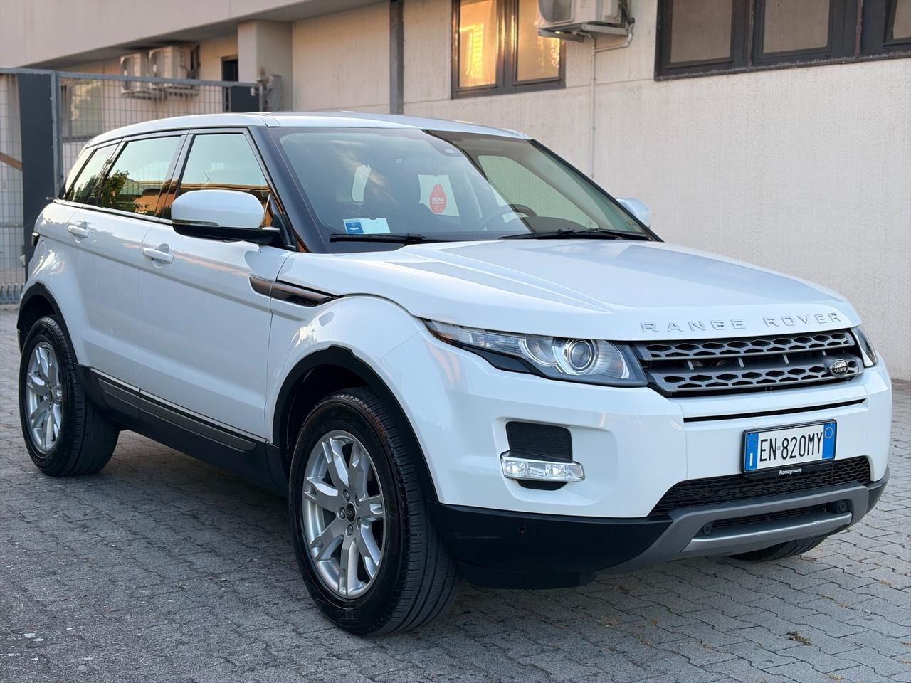 Land Rover Range Evoque 2.0 Si4 5p. Prestige