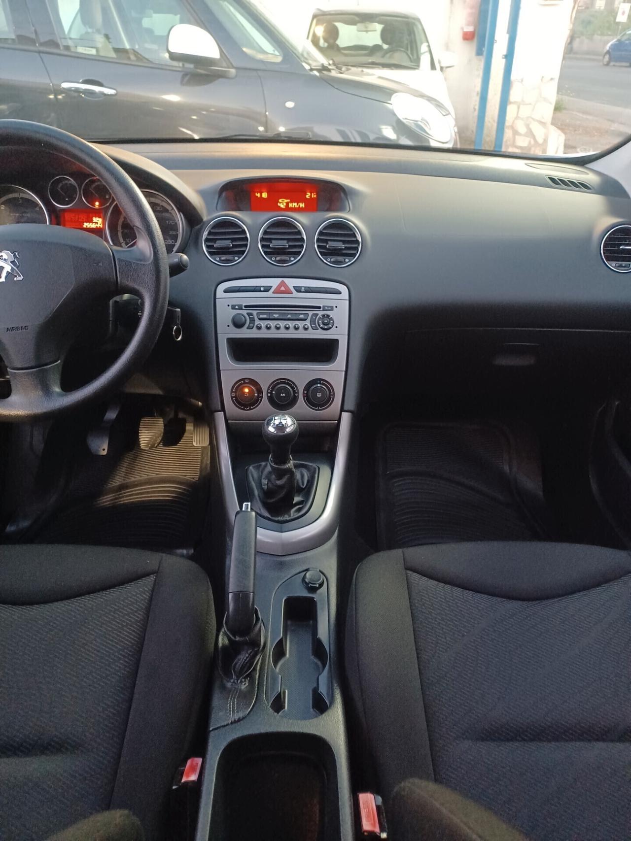 Peugeot 308 1.6 HDi ANNO 2013