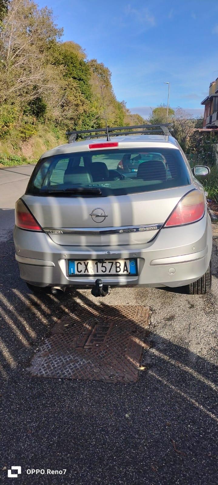 Opel Astra 1.9 CDTI 120CV 5 porte Cosmo