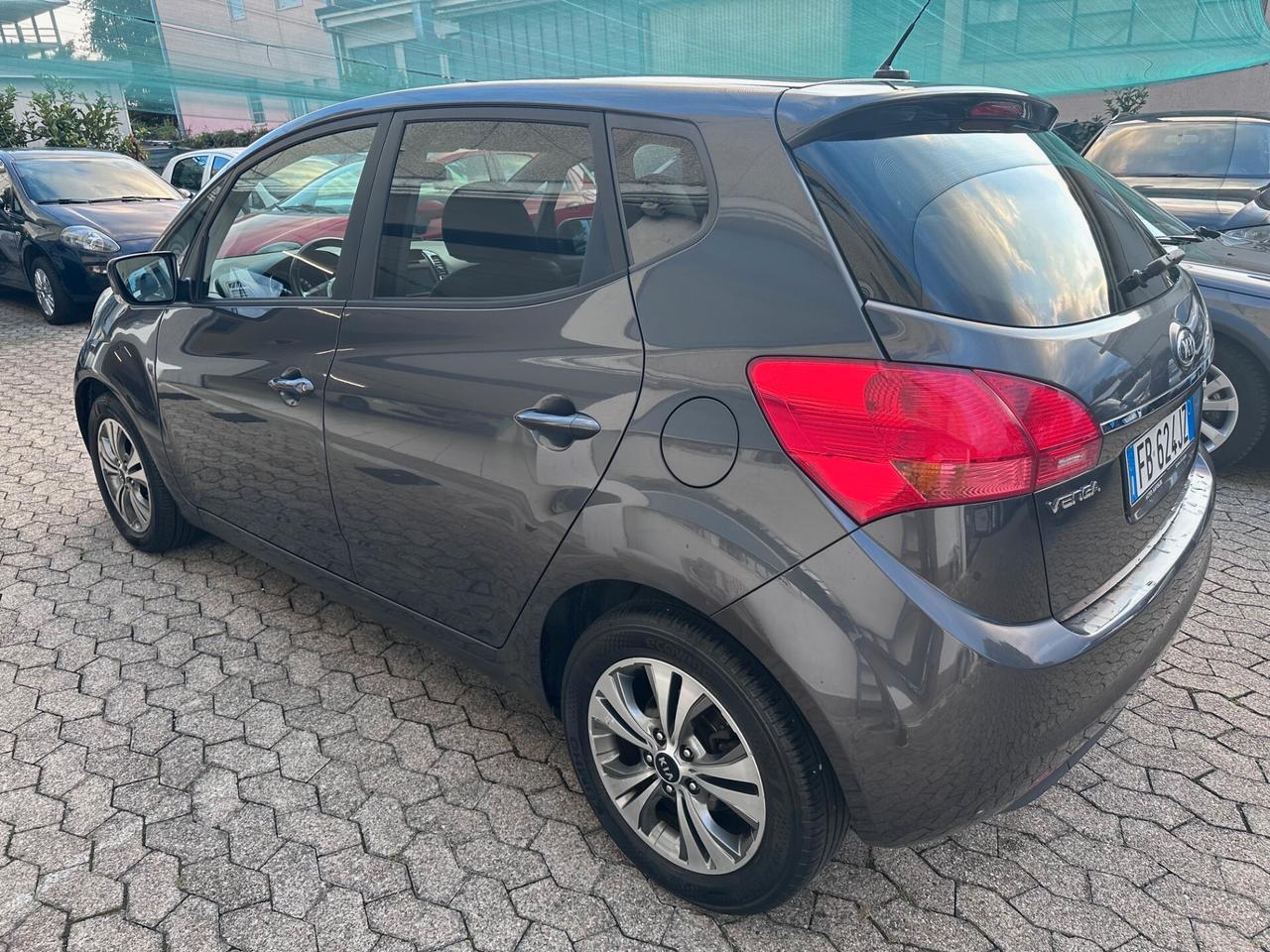 Kia Venga 1.4 CRDi 90CV Cool*EURO6*NAVI*CAM