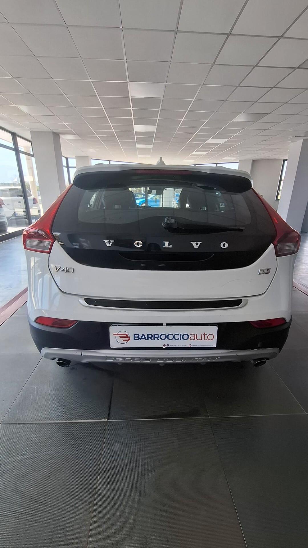 Volvo V40 Cross Country D4 Momentum