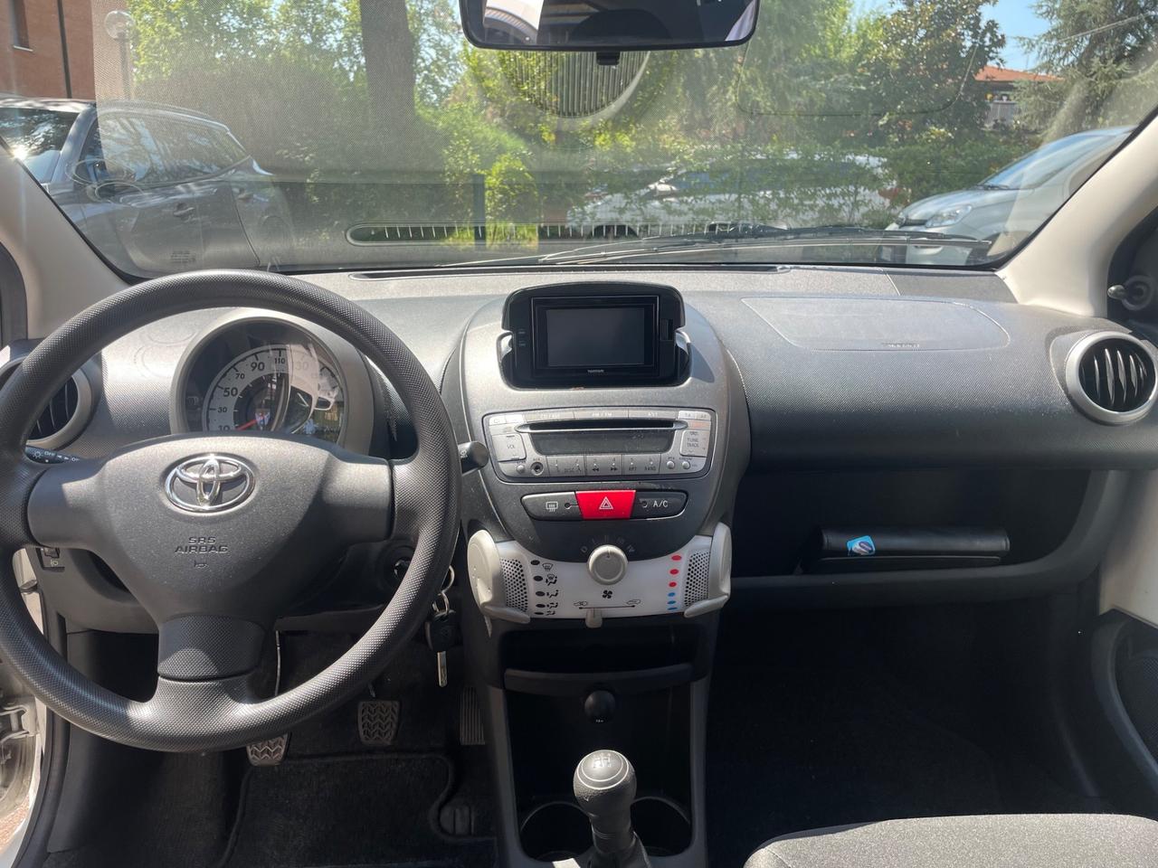 Toyota Aygo 1.0 12V VVT-i 5 porte Lounge Connect
