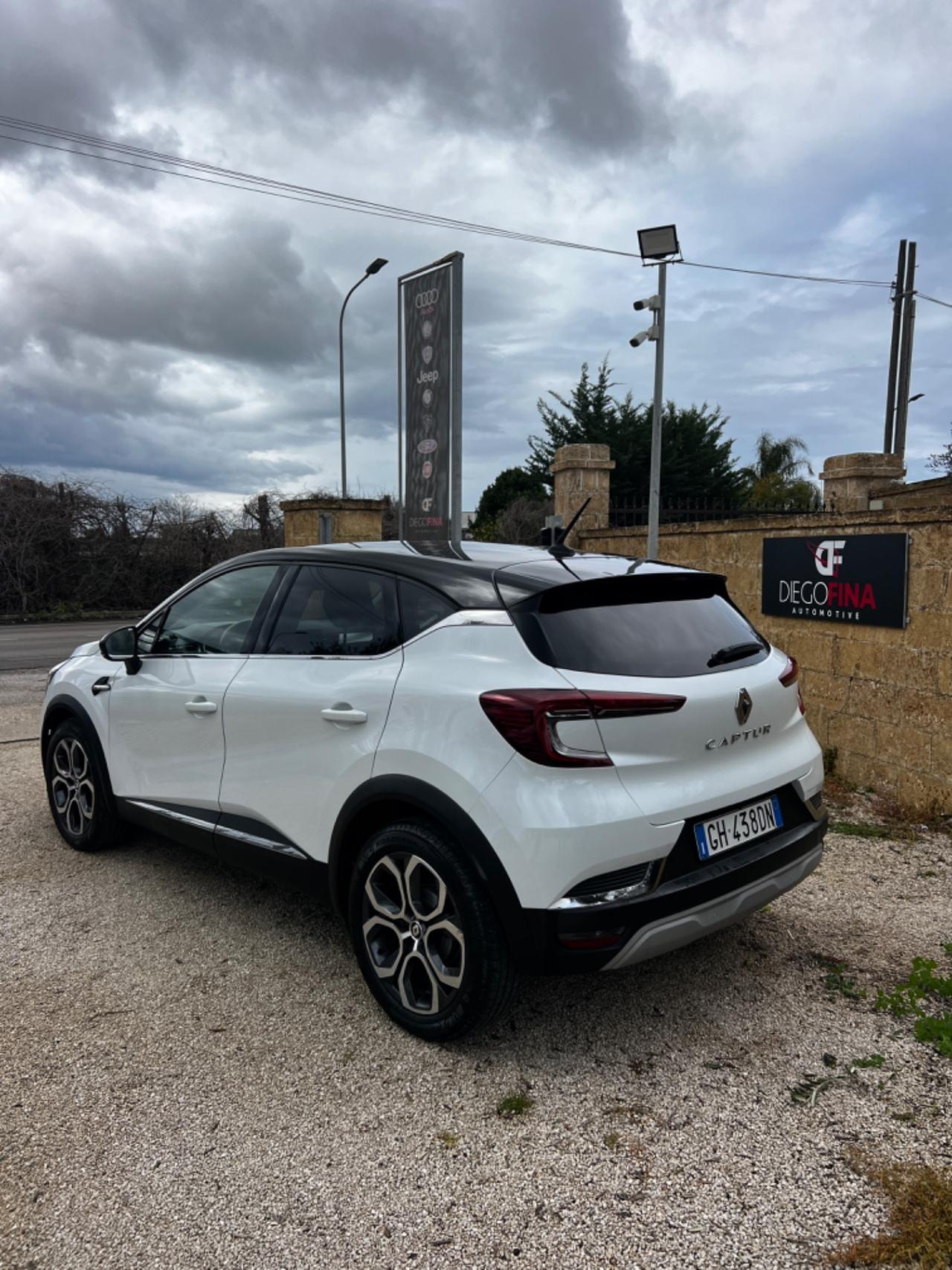 Renault Captur TCe 100 CV GPL FAP Intens Strabella!!!