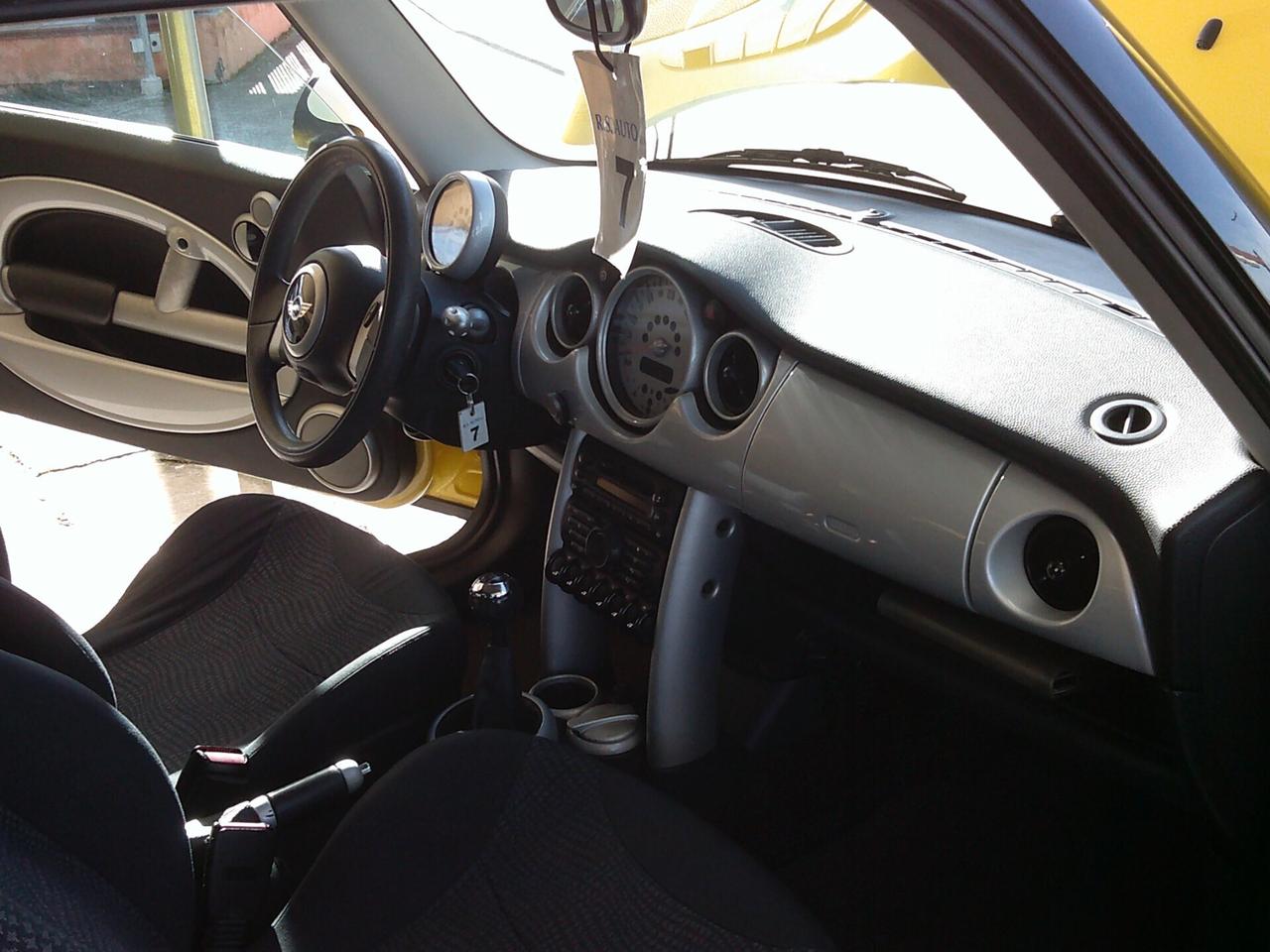 Mini cooper 1.6 ie solo km61000 full 02