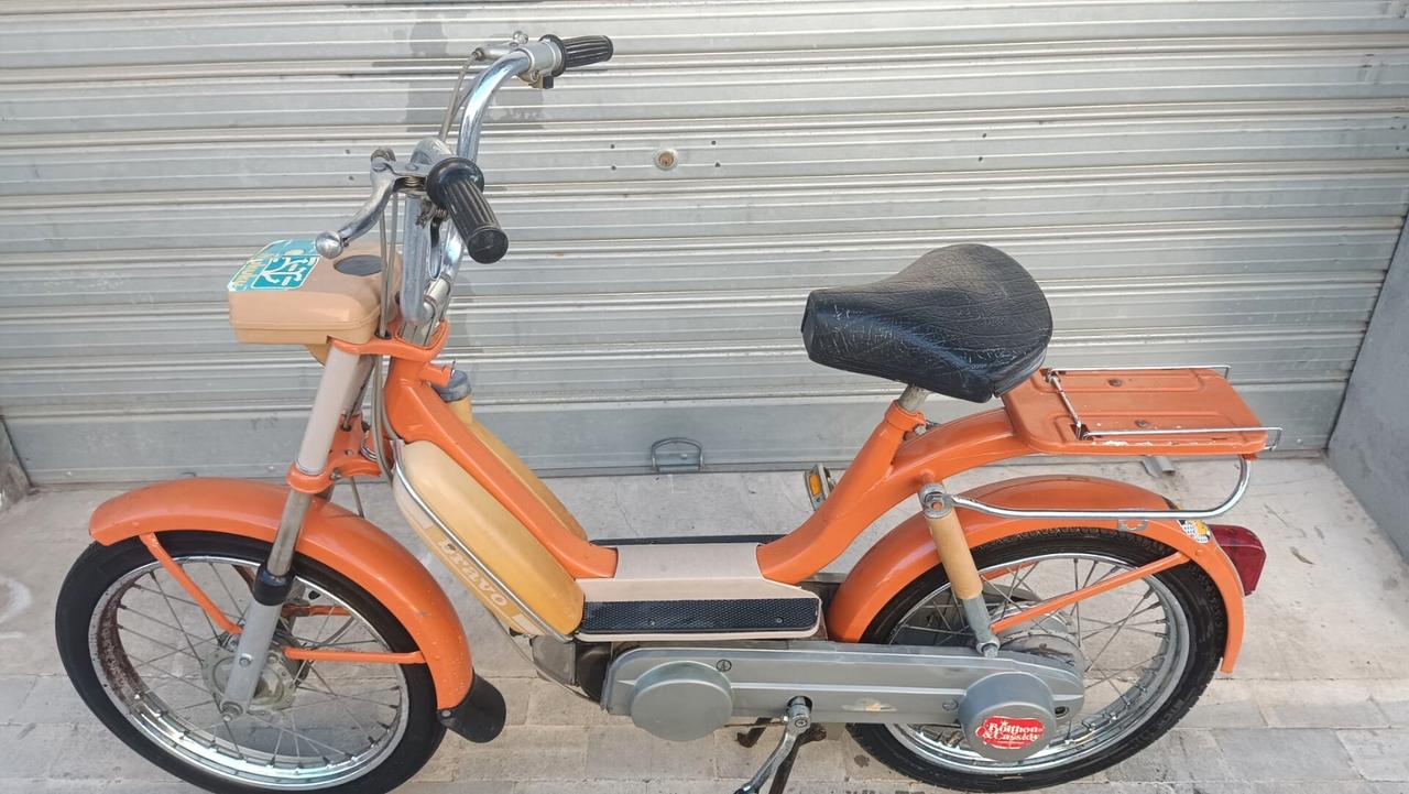Piaggio Bravo Eev1t