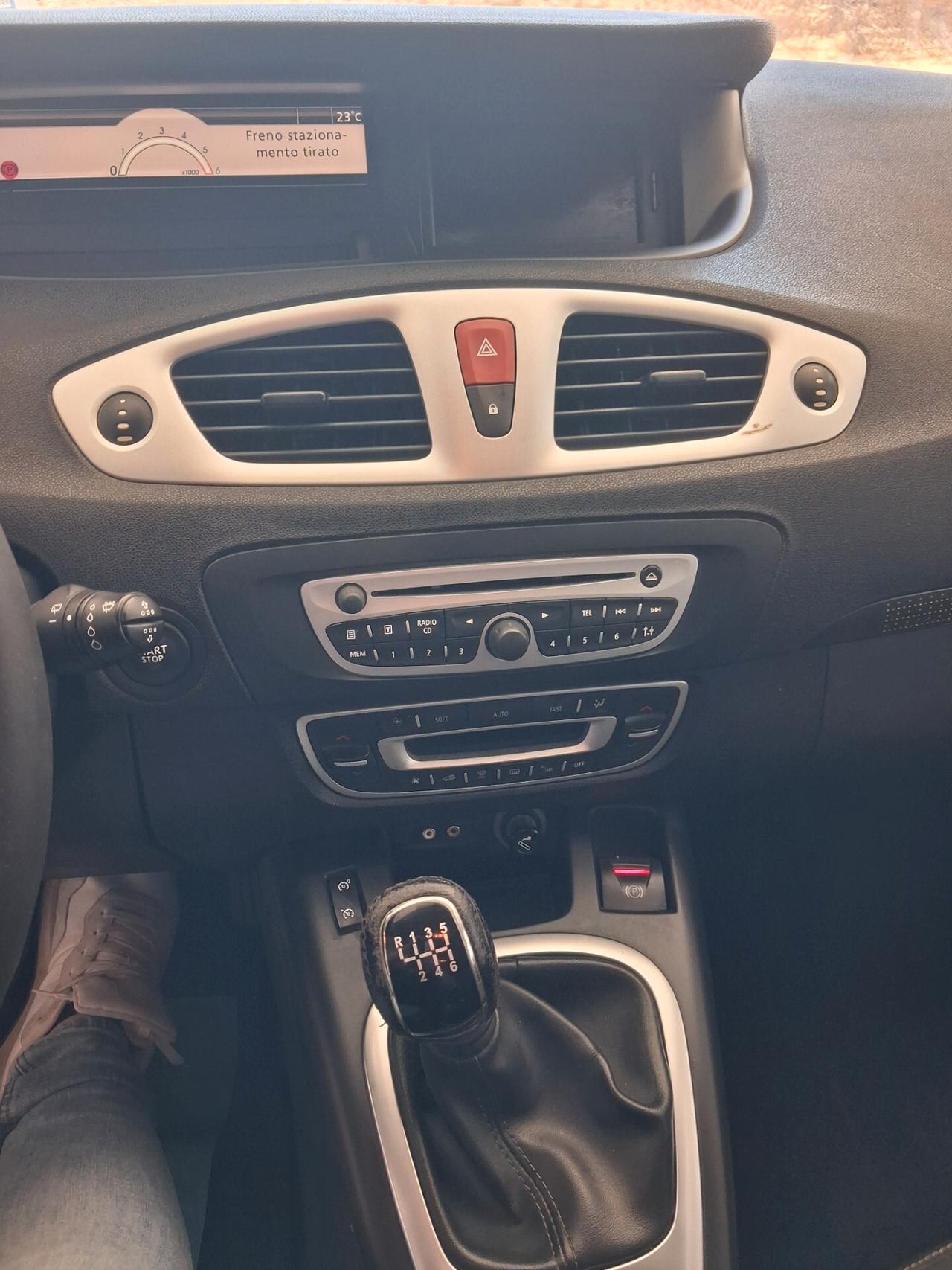 Renault Scenic Scénic X-Mod 1.5 dCi 110CV Dynamique