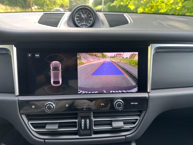 PORSCHE Macan 2.0 T IVA ESPOSTA