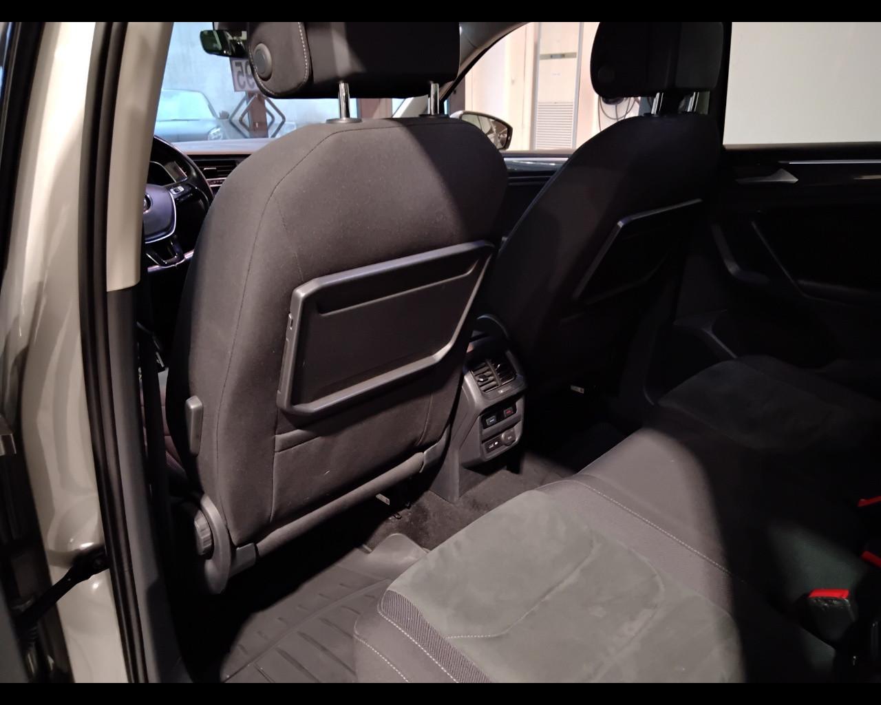 VOLKSWAGEN Tiguan II 2016 - Tiguan 2.0 tdi Style 4motion 150cv dsg