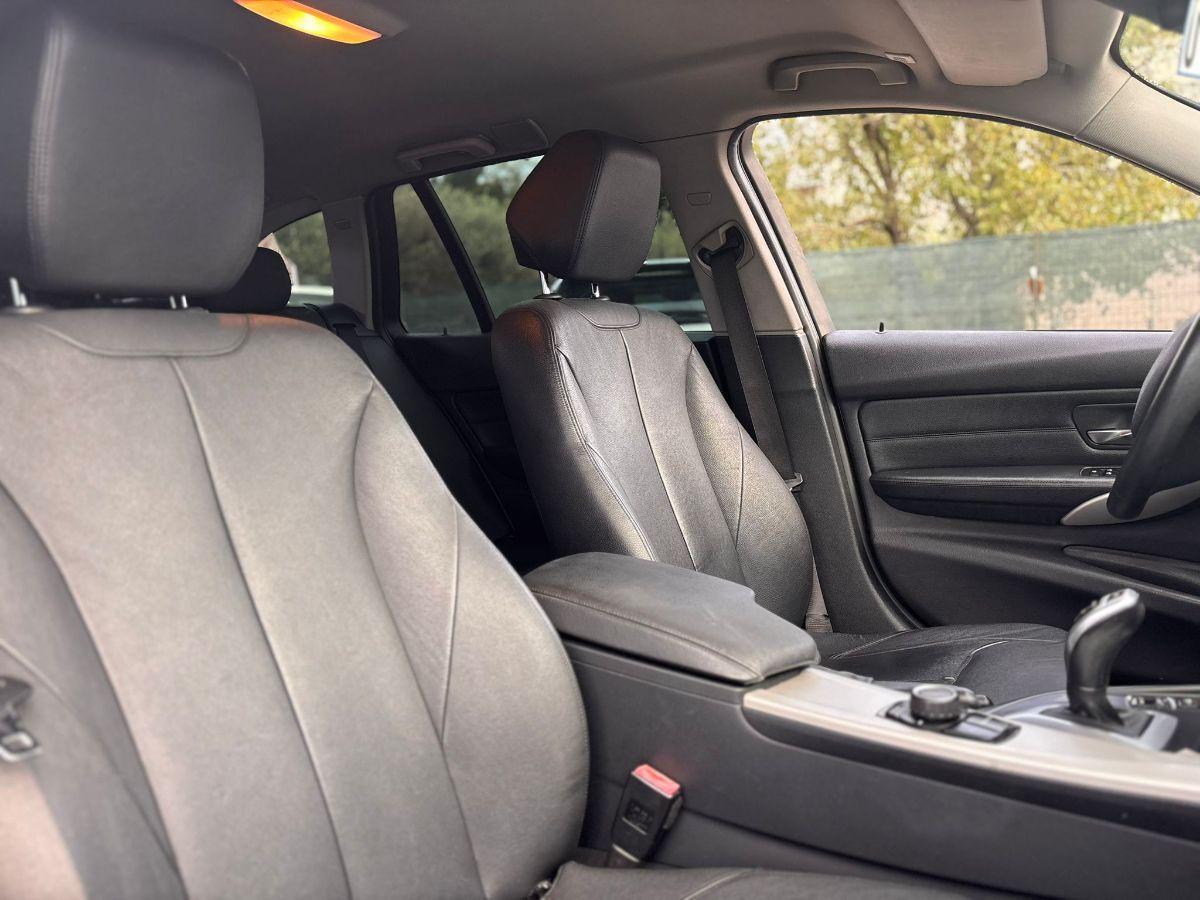 BMW - Serie 3 - 320d xDrive