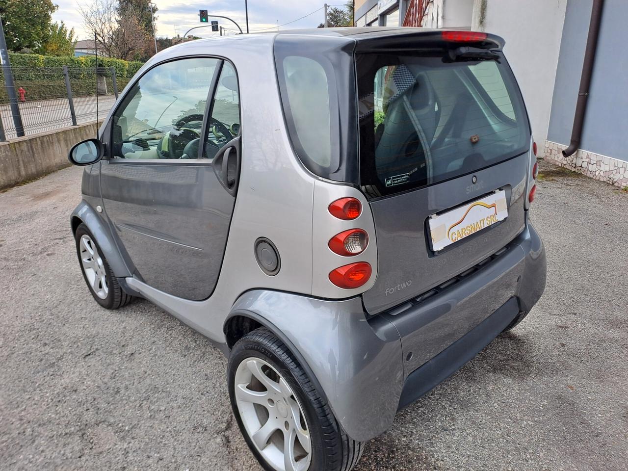 Smart ForTwo 700 coupé pure (37 kW)