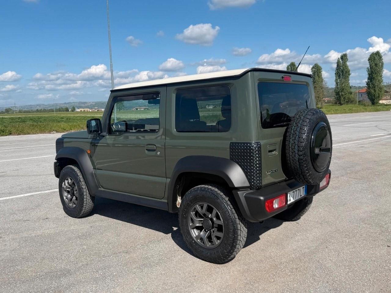 Suzuki Jimny 1.5 5MT Top 4 POSTI