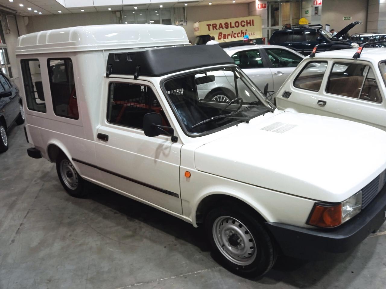 Fiat 127 1050 fiorino autovettura 6 posti ASI