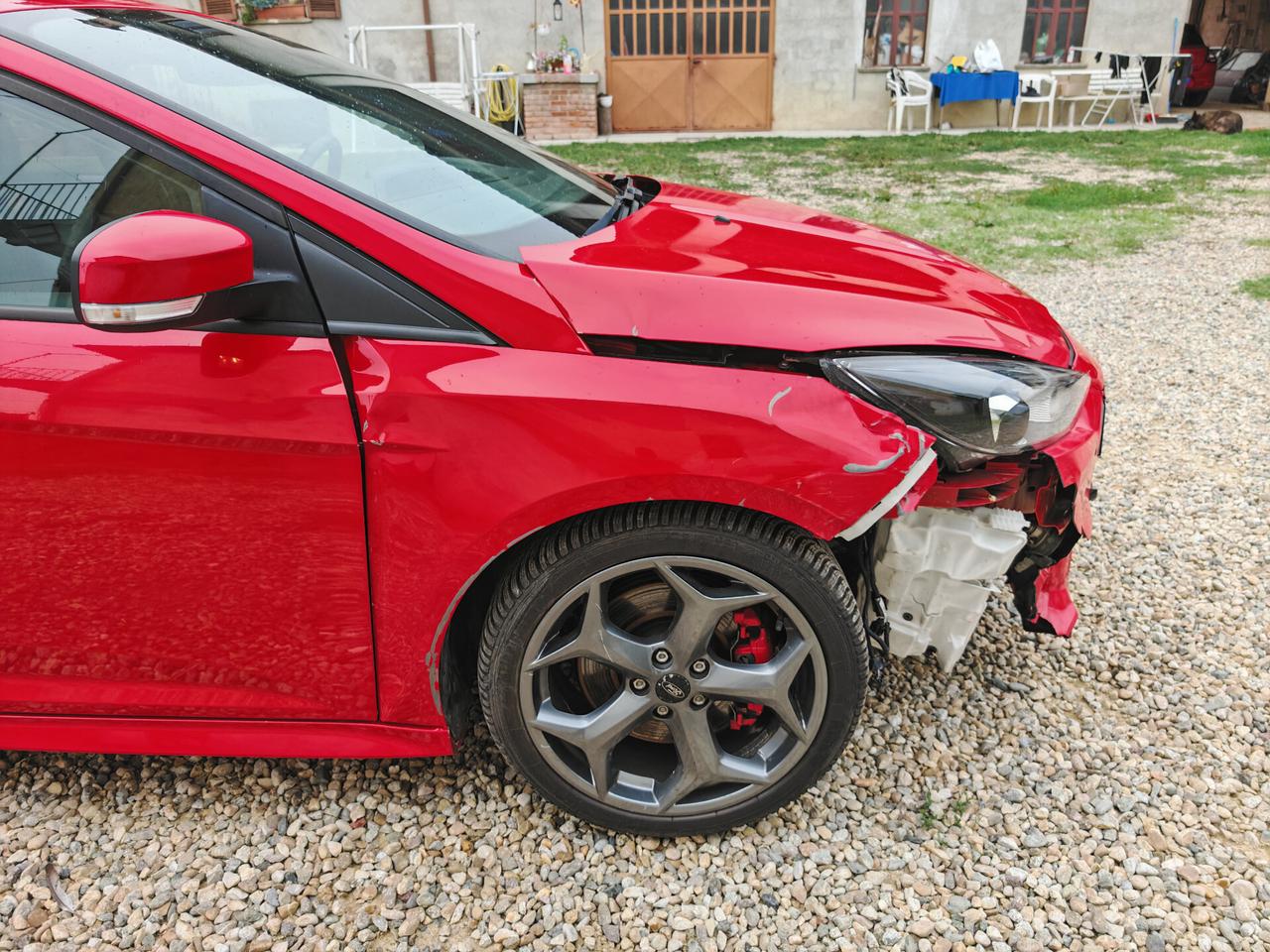 Ford Focus 2.0 EcoBoost 250 CV ST3