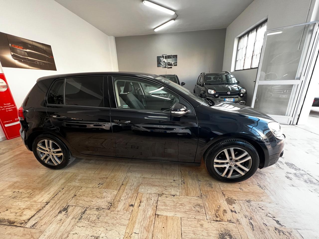 Volkswagen Golf 1.6 TDI DPF 5p. Highline