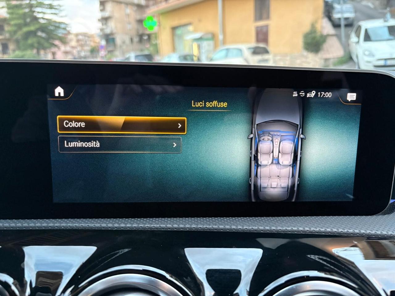 Mercedes-benz A 180 d Premium AMG