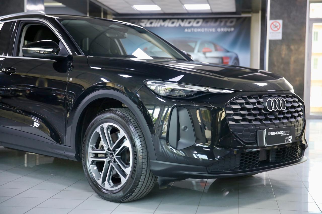 Audi Q5 Business TDI quattro 204 cv mhev+ S tronic