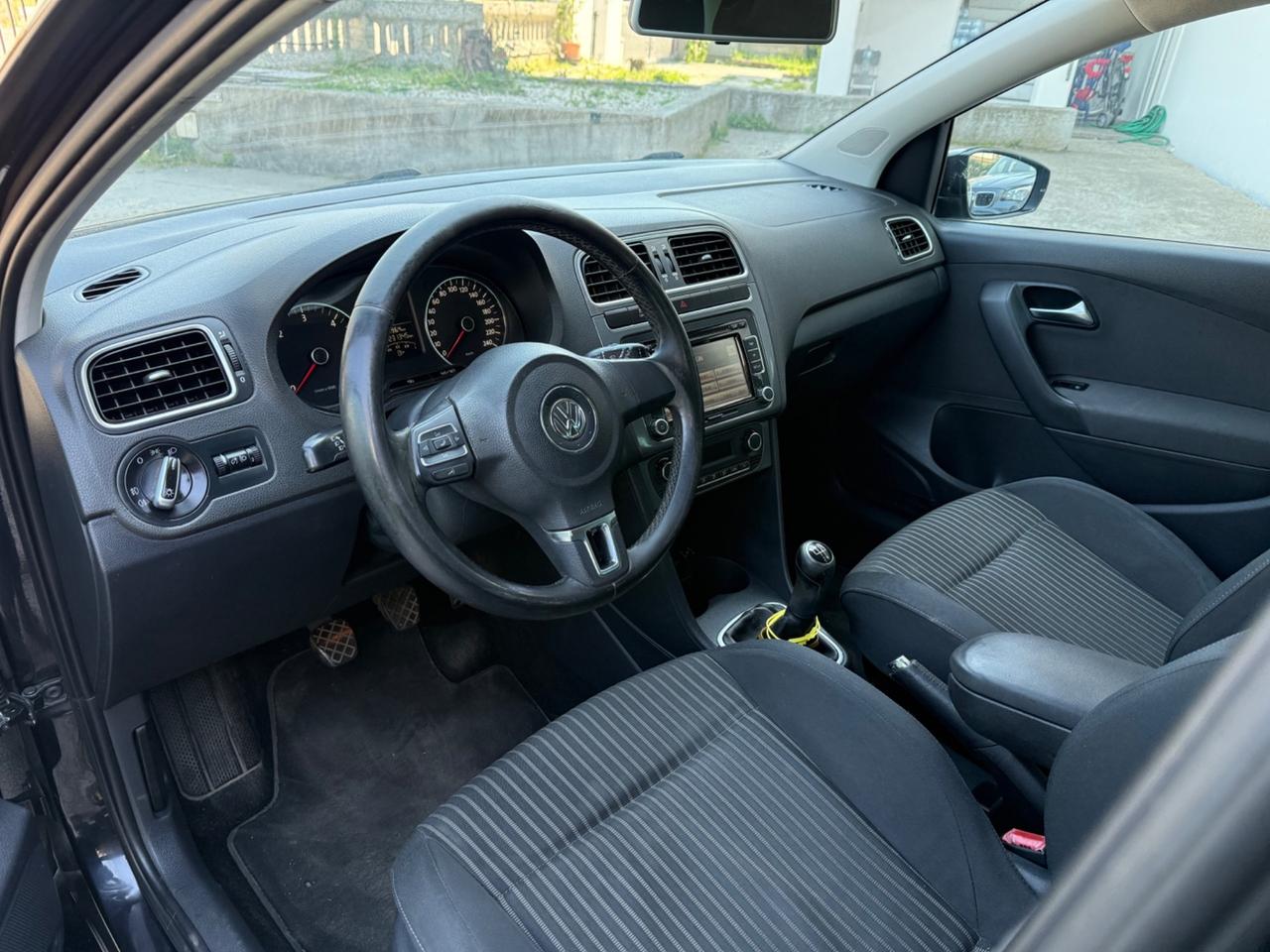 Volkswagen Polo 1.6 TDI 90CV NEOPATENTATI 2011