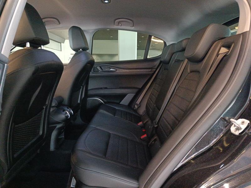 Alfa Romeo Stelvio 2.2 Turbo Executive RWD AT8
