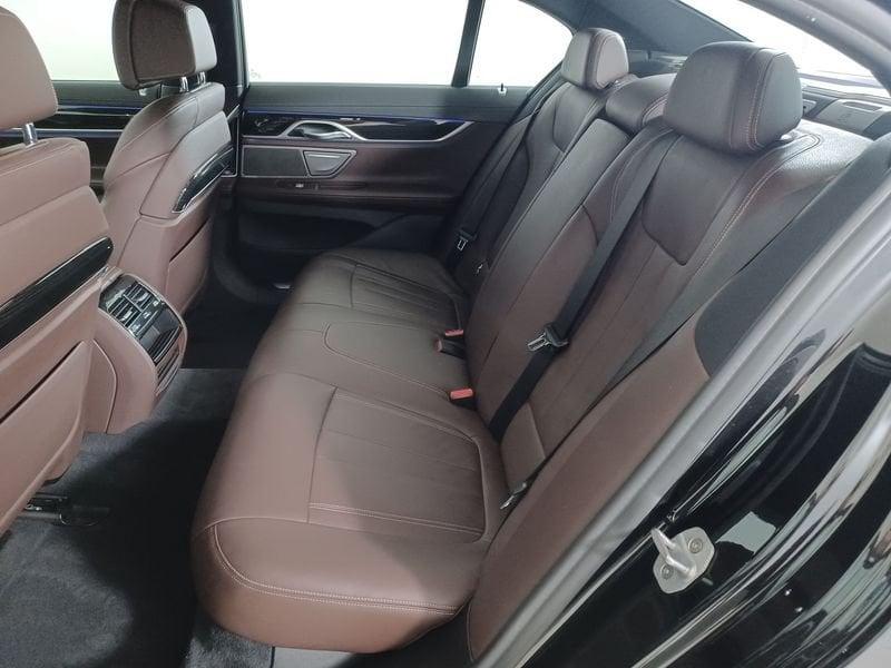 BMW Serie 7 G11-G12 2015 Diesel 730d xdrive Msport auto