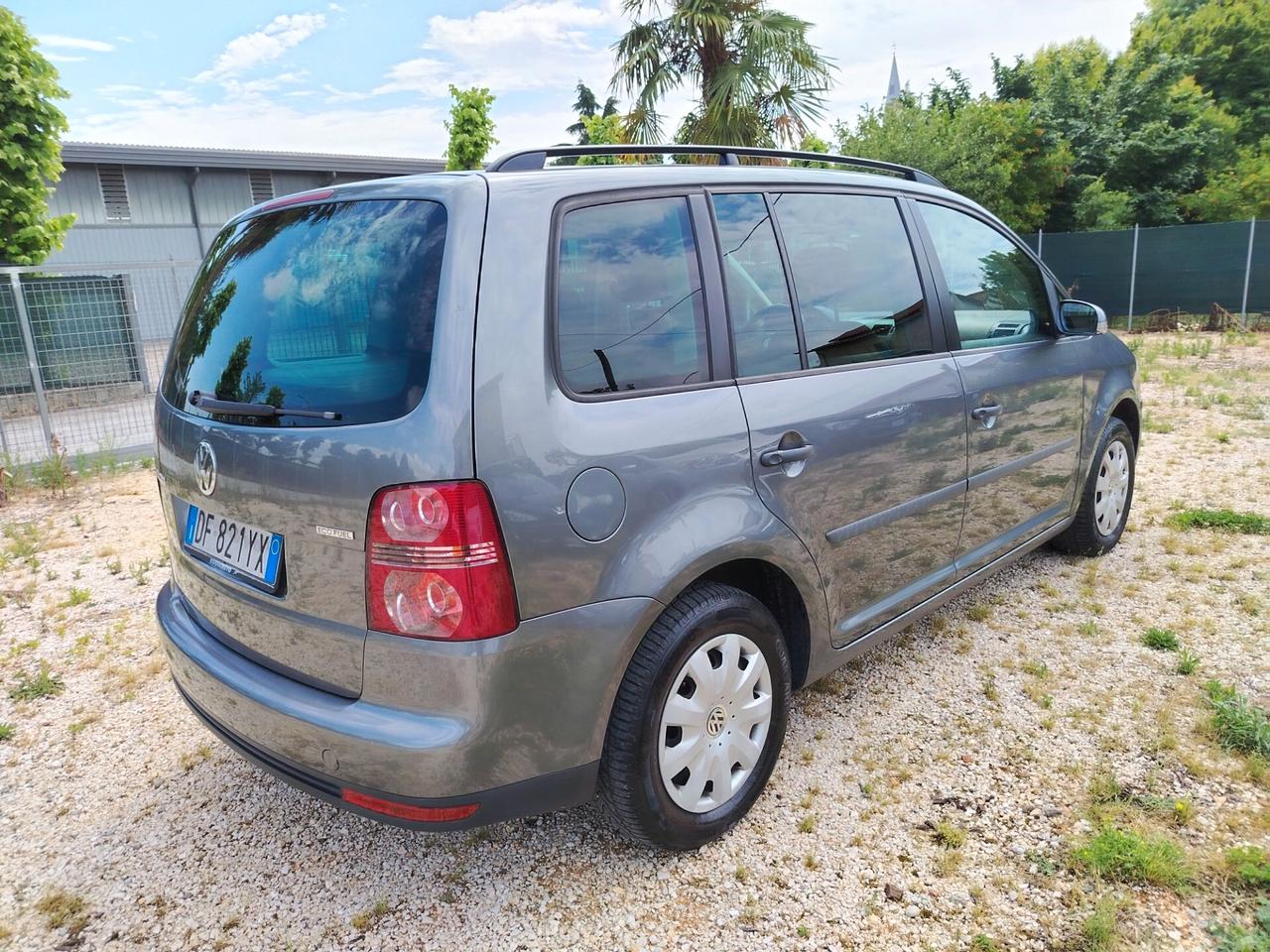 Volkswagen Touran 2.0 Trendline Ecofuel