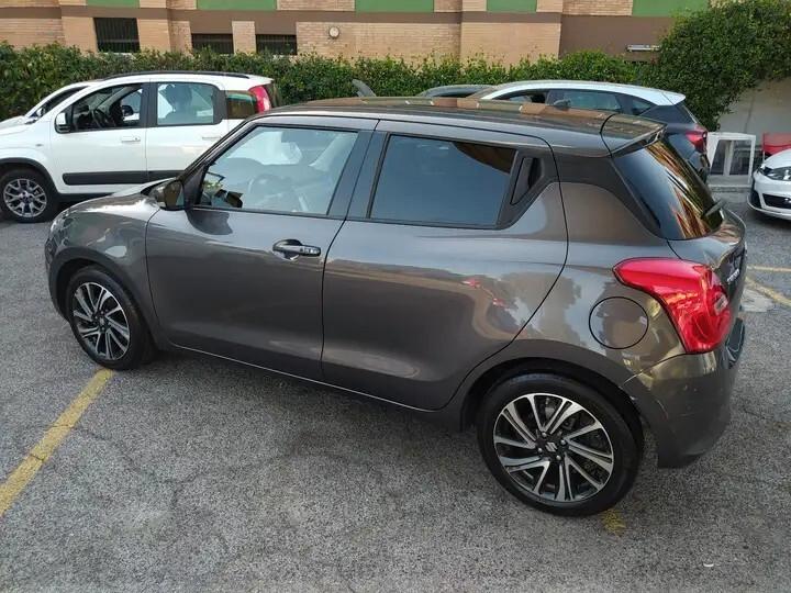 Suzuki Swift 1.2 Hybrid Top
