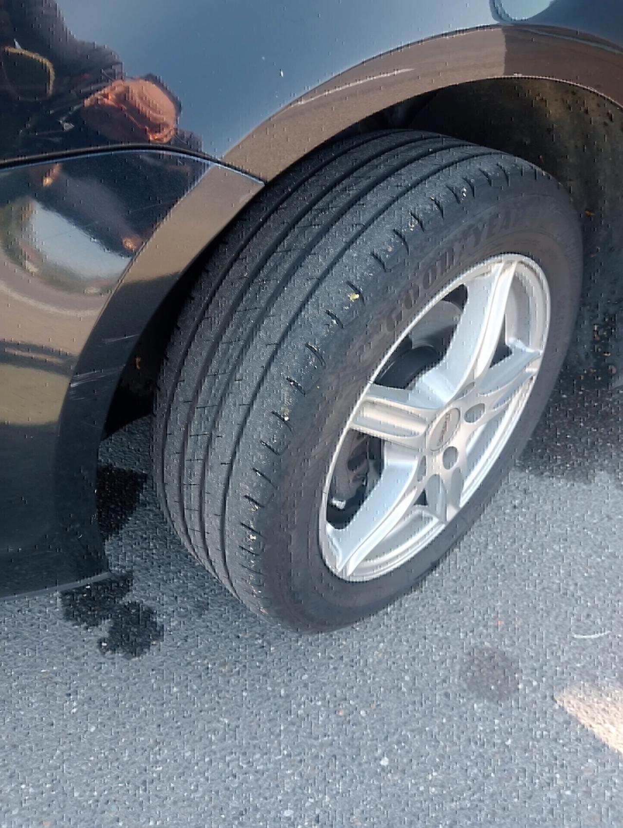 Volkswagen Touran 1.9 TDI 105CV 5 Posti cambio automatico