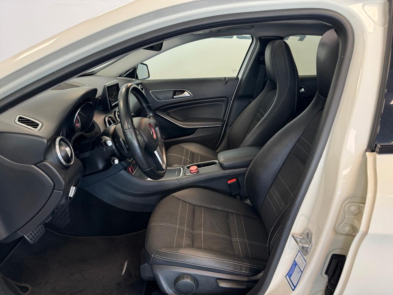 Mercedes-benz GLA 200 CDI Automatic Sport PACK NIGHT TETTO