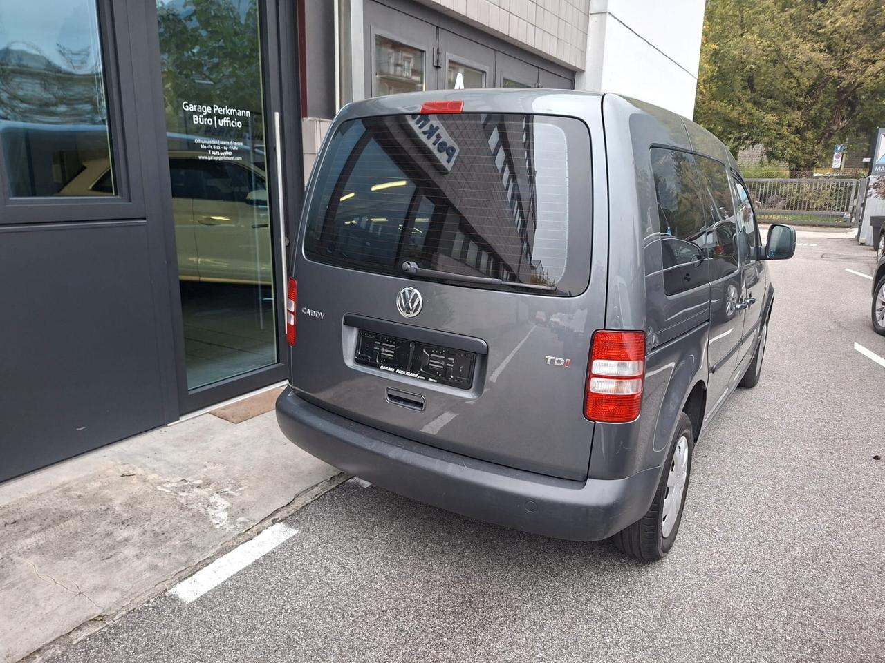 Volkswagen Caddy 1.6 TDI 102 CV DSG 5p. Trendline