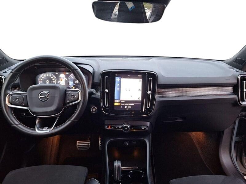 Volvo XC40 D3 150 CV Automatica NAVI LED R-design