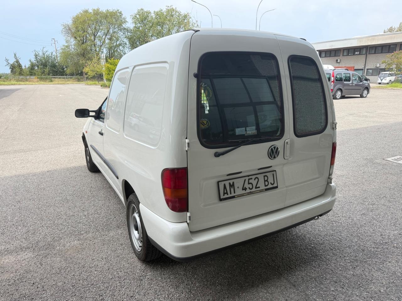 Volkswagen Caddy 1.9 diesel Van Vetrato