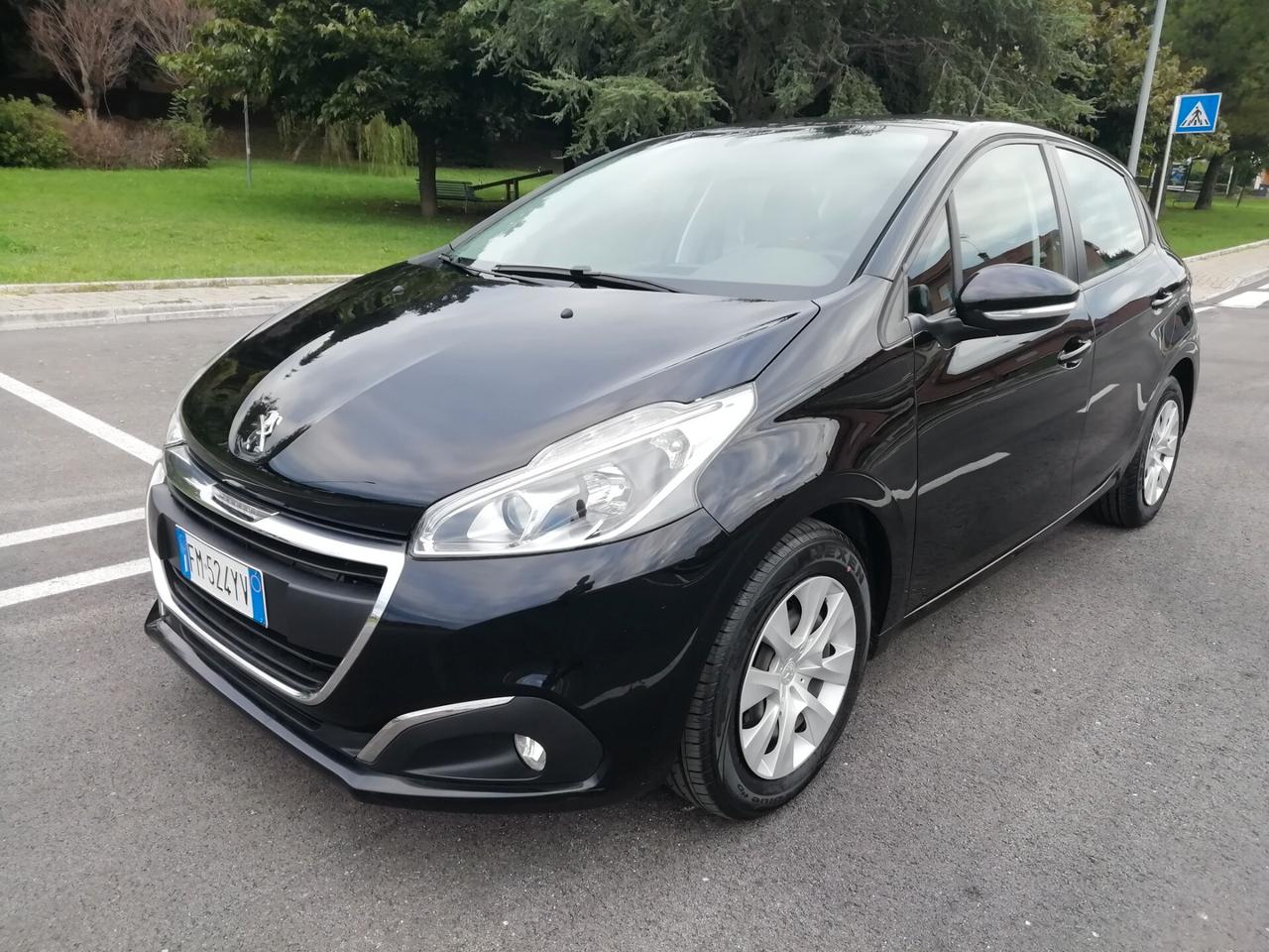 Peugeot 208 BlueHDi 75 cv 5 porte Active "NEOPATENTATI"