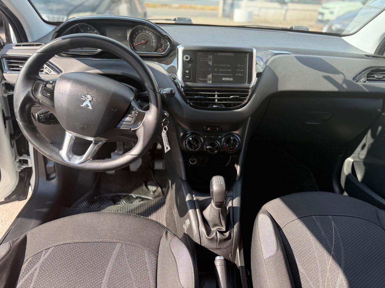 Peugeot 208 1.6 e-HDi 92 CV Stop&Start 5 porte Allure